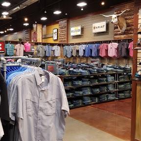 Cavender's Western Outfitter store front