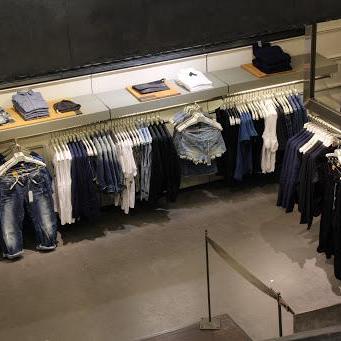 G-Star RAW Store store front