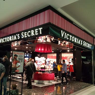 Victoria's Secret & PINK by Victoria's Secret store front