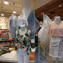 Anthropologie store front