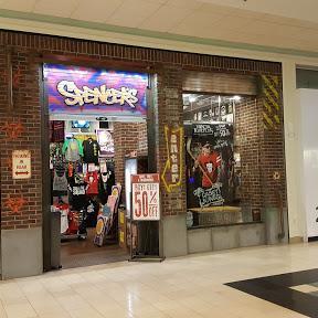 Spencer's store front