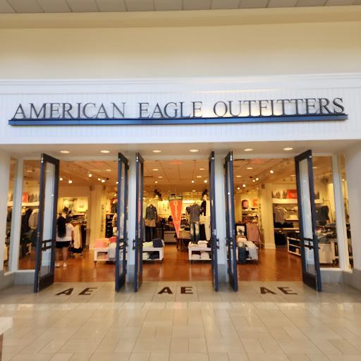 American Eagle store front