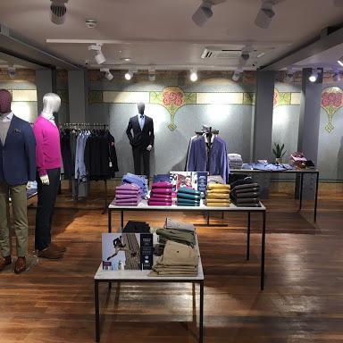 Charles Tyrwhitt store front