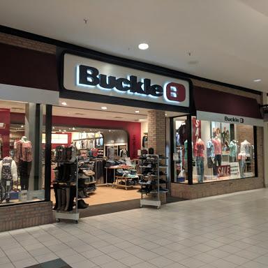 Buckle store front