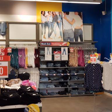 Old Navy store front