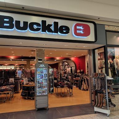 Buckle store front