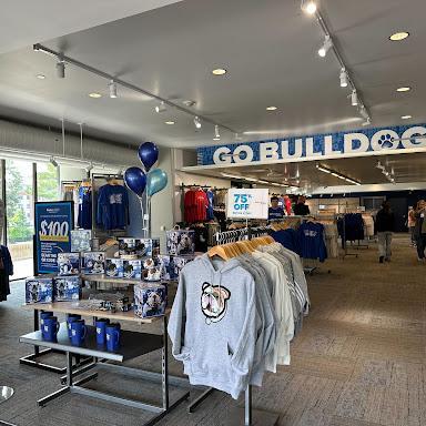 Bulldog Shop: Drake University store front