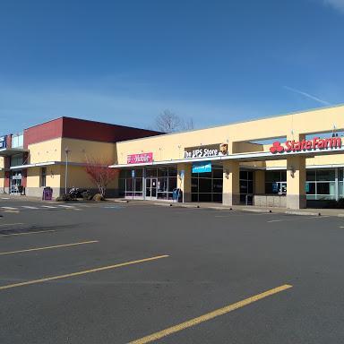 Big 5 Sporting Goods store front