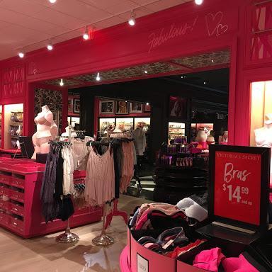 Victoria's Secret store front