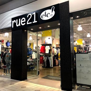 rue21 store front