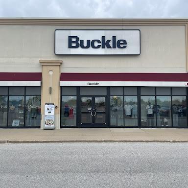 Buckle store front