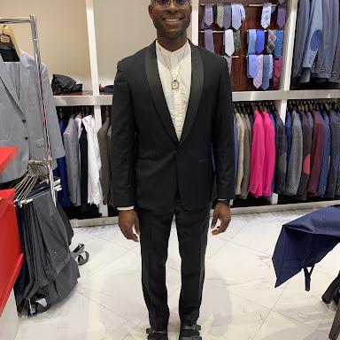 Bzach Custom & Off The Rack Mens Suits Houston store front