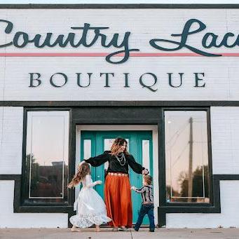 Country Lace Boutique store front