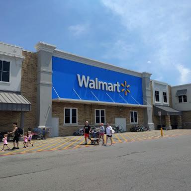 Walmart Supercenter store front