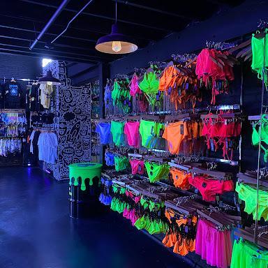 Rave Wonderland store front