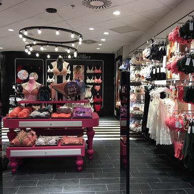 Hunkemöller store front