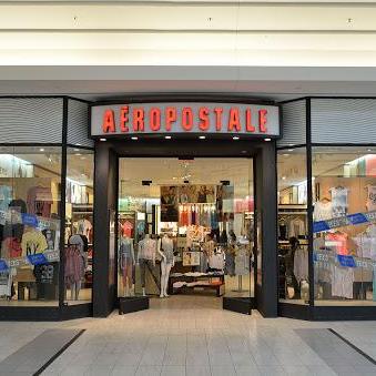 Aéropostale store front