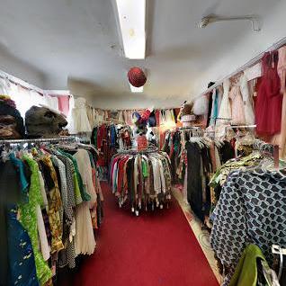 Fashionista Vintage & Variety store front