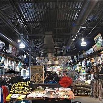 Zumiez store front