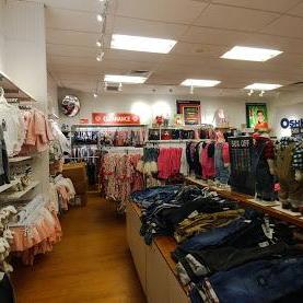 OshKosh B'Gosh store front