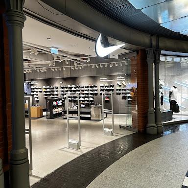 Nike Store store front