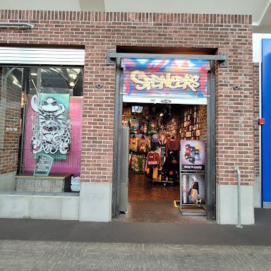 Spencer's store front