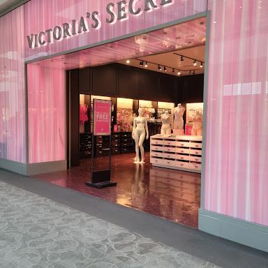 Victoria's Secret & PINK by Victoria's Secret store front