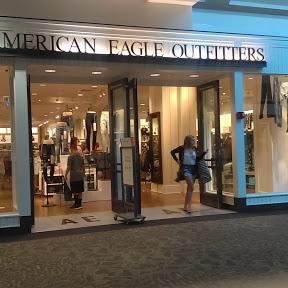 American Eagle store front