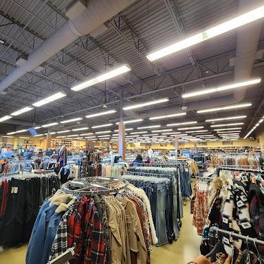 Boot Barn store front