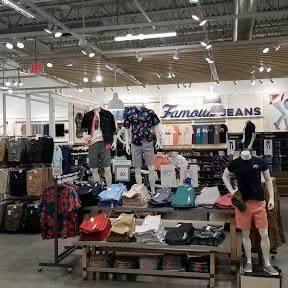 Old Navy Outlet store front