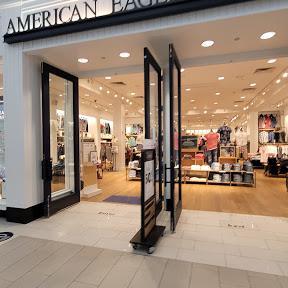 American Eagle store front