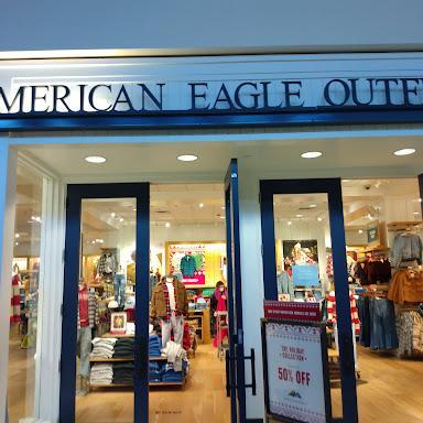 American Eagle store front