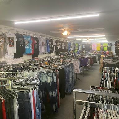 Tall Tees N More store front