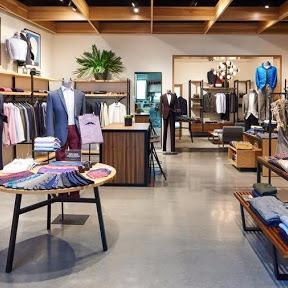 Bonobos store front