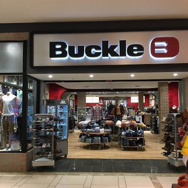 Buckle store front