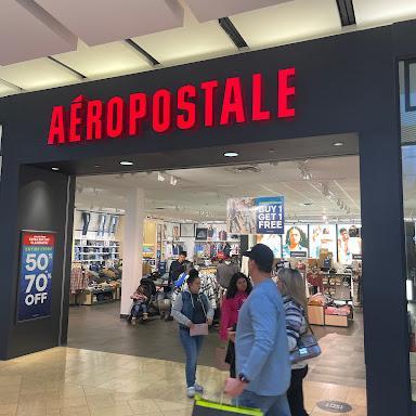 Aéropostale store front