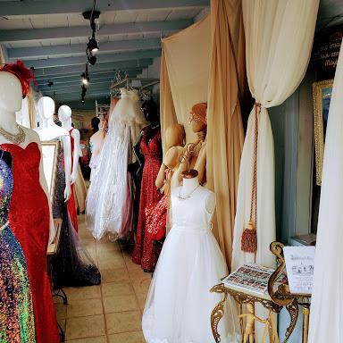 Hem and Her Bridal store front