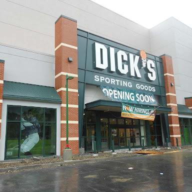 DICK'S Sporting Goods store front